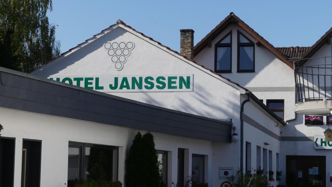 Hotel Janssen Bodenheim Bagian luar foto